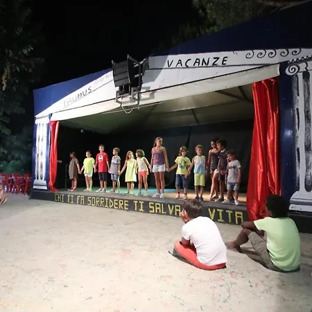 Margherita Bilocale - Taunus Vacanze 公寓 努马纳